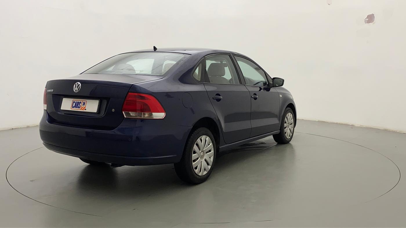 2014 Volkswagen Vento COMFORTLINE 1.6, Petrol, Manual, 41,743 km, Right Back Diagonal