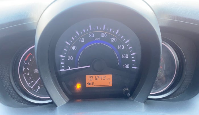 2015 Honda Brio VX AT, Petrol, Automatic, 1,01,243 km, Odometer Image