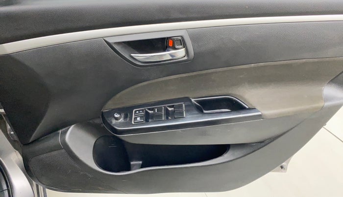 2016 Maruti Swift VXI, Petrol, Manual, 18,293 km, Driver Side Door Panels Control