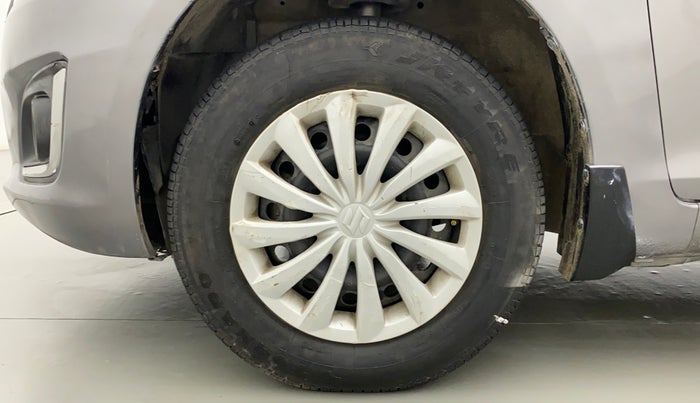 2016 Maruti Swift VXI, Petrol, Manual, 18,293 km, Left Front Wheel
