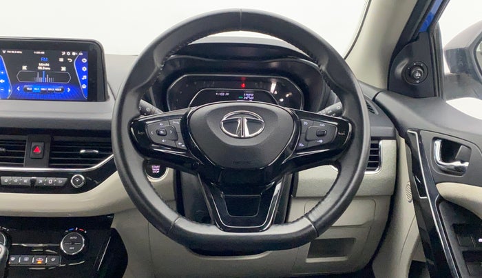 2020 Tata NEXON XZ PLUS (O) PETROL DUAL TONE, Petrol, Manual, 30,382 km, Steering Wheel Close Up