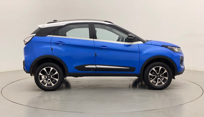 2020 Tata NEXON XZ PLUS (O) PETROL DUAL TONE, Petrol, Manual, 30,382 km, Right Side View