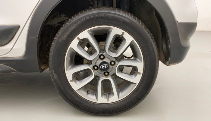 2015 Hyundai i20 Active 1.2 S, Petrol, Manual, 66,808 km, Left Rear Wheel
