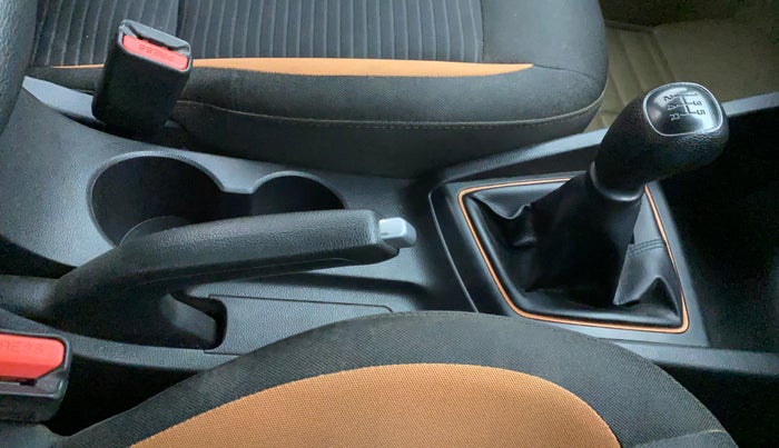 2015 Hyundai i20 Active 1.2 S, Petrol, Manual, 66,808 km, Gear Lever