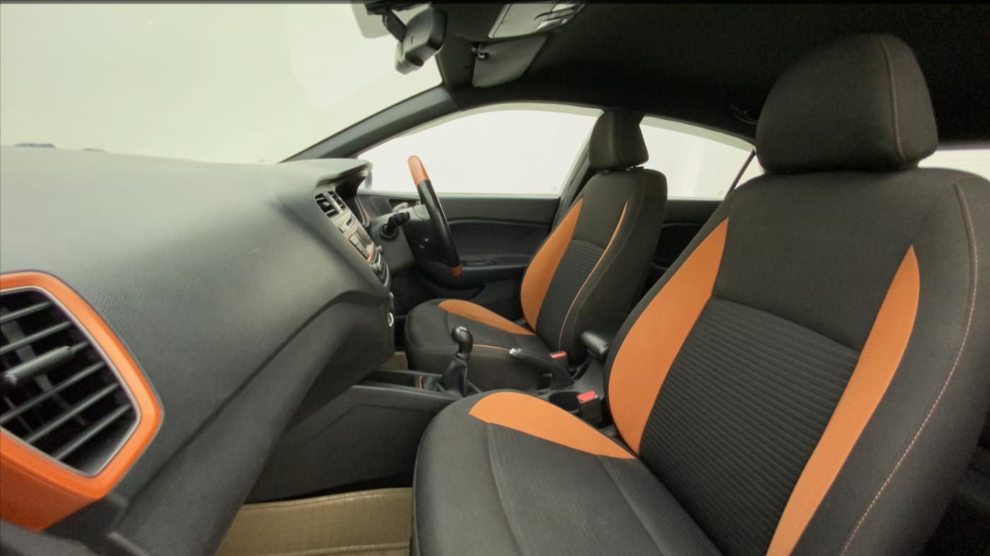 2015 Hyundai i20 Active 1.2 S, Petrol, Manual, 66,808 km, Right Side Front Door Cabin