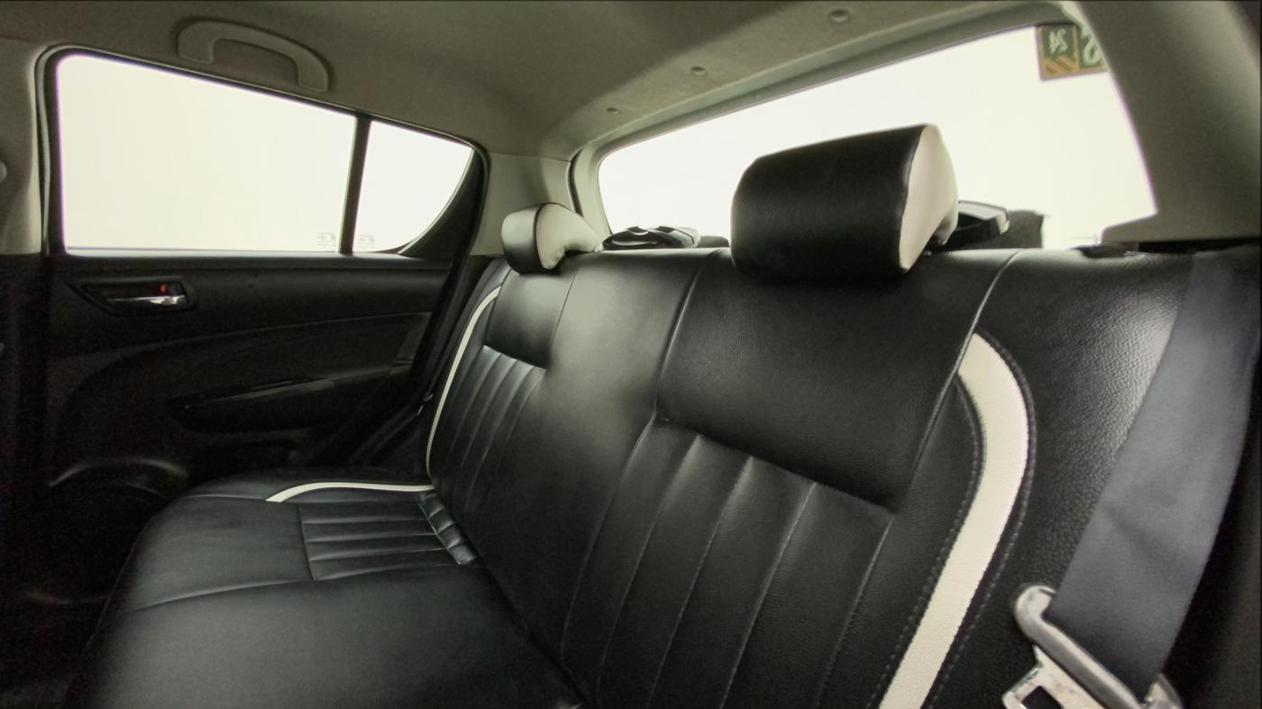 2013 Maruti Swift VDI, Diesel, Manual, 1,20,157 km, Right Side Rear Door Cabin