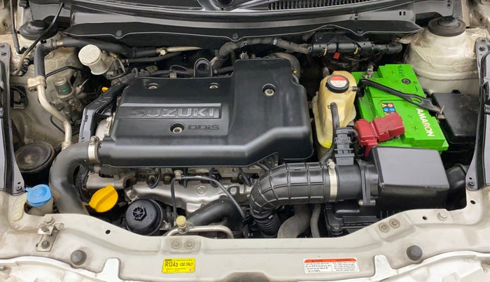 2013 Maruti Swift VDI, Diesel, Manual, 1,20,157 km, Open Bonet