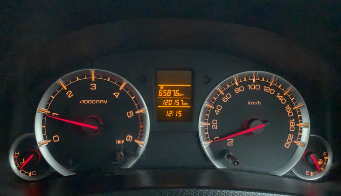 2013 Maruti Swift VDI, Diesel, Manual, 1,20,157 km, Odometer Image