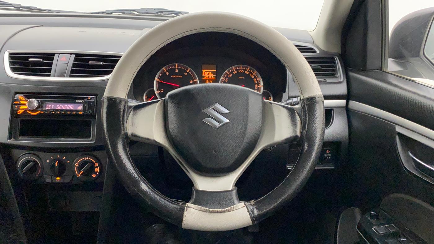 2013 Maruti Swift VDI, Diesel, Manual, 1,20,157 km, Steering Wheel Close Up