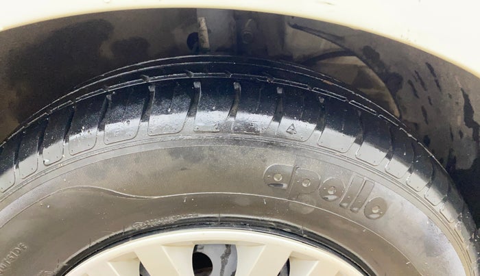 2018 Maruti Dzire VXI, Petrol, Manual, 45,389 km, Right Front Tyre Tread