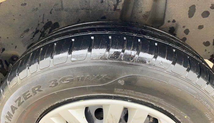 2018 Maruti Dzire VXI, Petrol, Manual, 45,389 km, Left Rear Tyre Tread