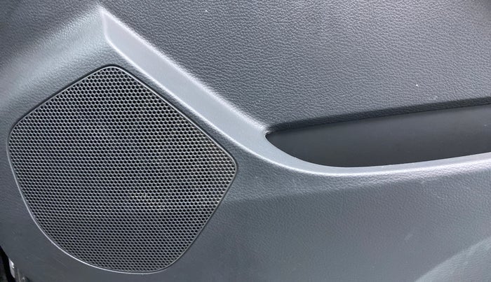2017 Maruti Alto K10 VXI P, Petrol, Manual, 18,382 km, Speaker