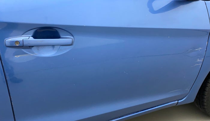 2015 Honda Brio S MT, Petrol, Manual, 49,972 km, Driver-side door - Minor scratches