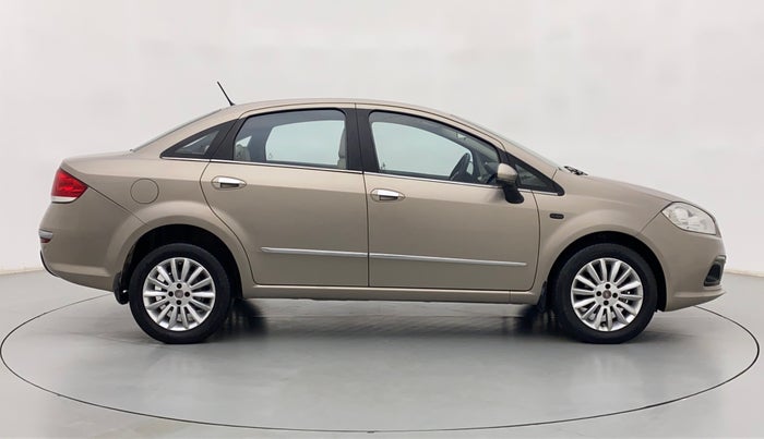 2014 Fiat Linea DYNAMIC 1.3 L ADVANCED MULTIJET, Diesel, Manual, 1,54,683 km, Right Side View