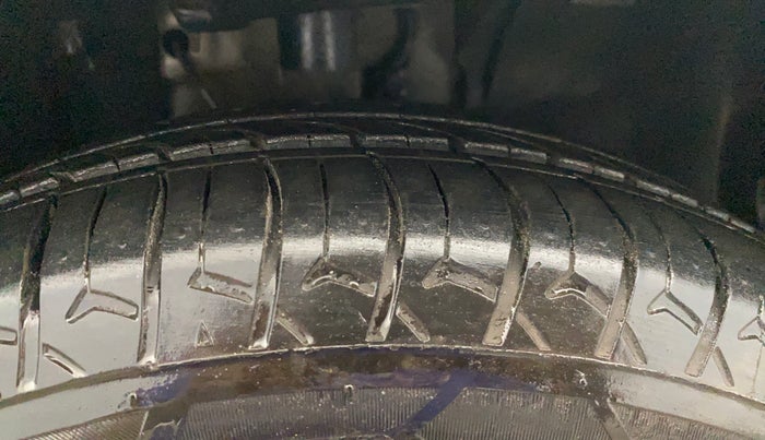 2021 Tata ALTROZ XT I-TURBO PETROL, Petrol, Manual, 63,245 km, Right Front Tyre Tread