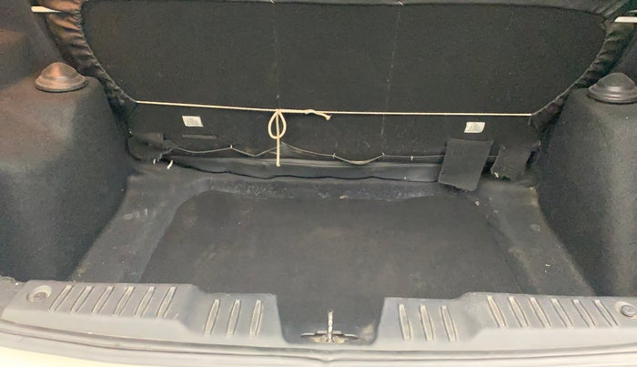 2021 Tata ALTROZ XT I-TURBO PETROL, Petrol, Manual, 63,245 km, Boot Inside