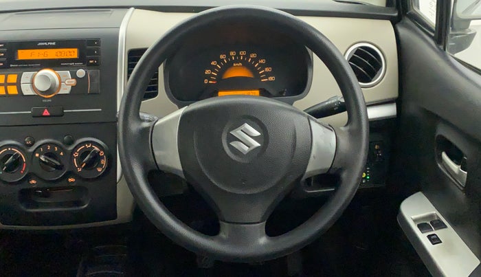 2014 Maruti Wagon R 1.0 LXI CNG, CNG, Manual, 42,080 km, Steering Wheel Close Up