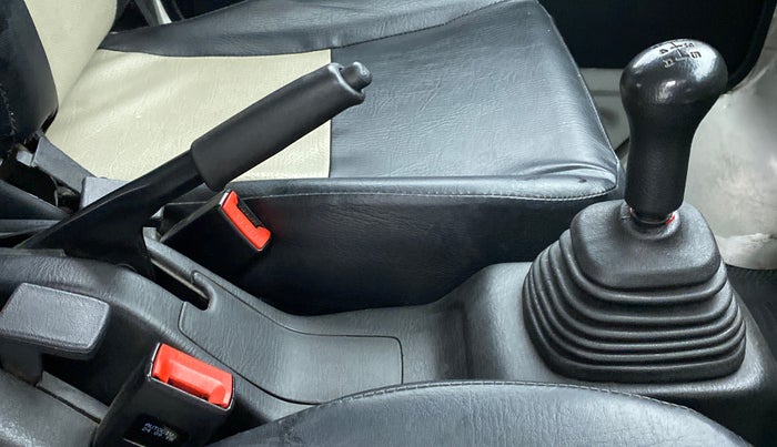 2019 Maruti Eeco 5 STR WITH AC PLUSHTR, Petrol, Manual, 45,918 km, Gear Lever