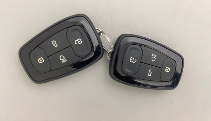 2023 Tata NEXON XZA PLUS SUNROOF PETROL, Petrol, Automatic, 44,713 km, Key Close Up