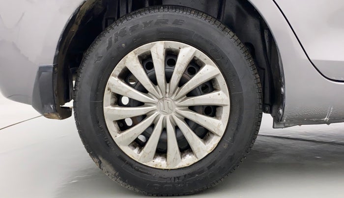 2014 Maruti Swift Dzire VXI, Petrol, Manual, 32,258 km, Right Rear Wheel