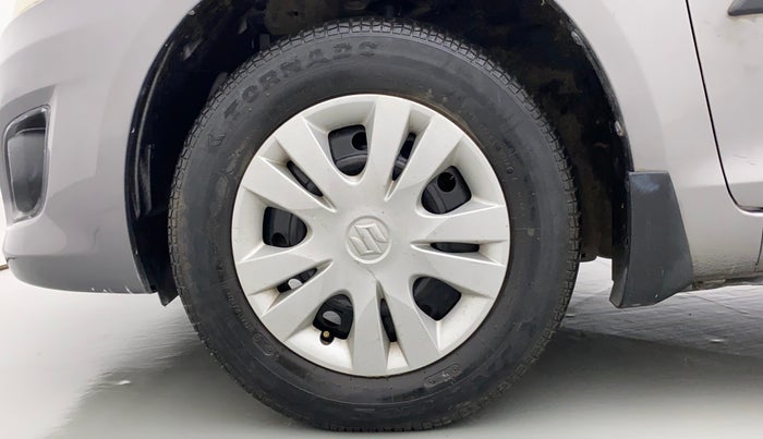 2014 Maruti Swift Dzire VXI, Petrol, Manual, 32,258 km, Left Front Wheel