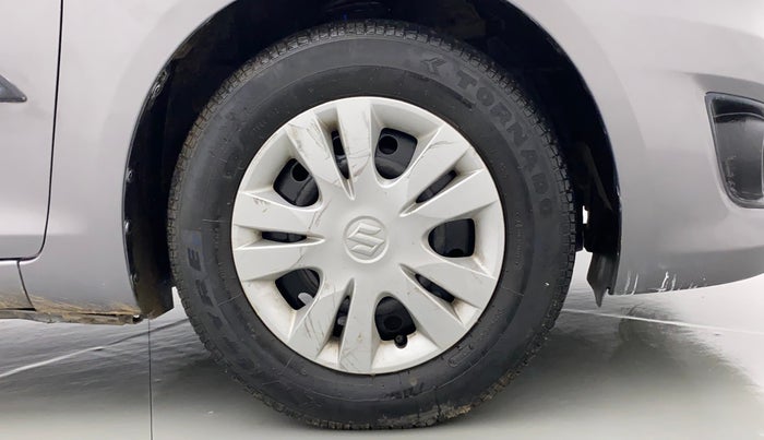 2014 Maruti Swift Dzire VXI, Petrol, Manual, 32,258 km, Right Front Wheel