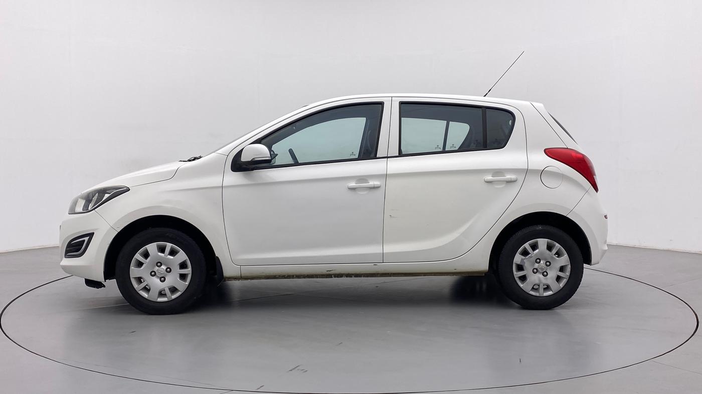 2014 Hyundai i20 MAGNA (O) 1.2, Petrol, Manual, 1,19,759 km, Left Side