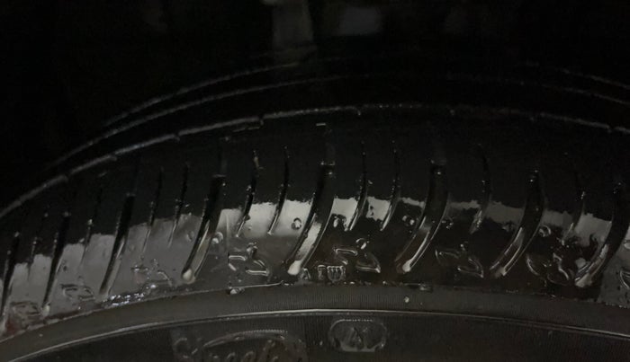 2024 Nissan MAGNITE Visia B4D 1.0 Petrol MT, Petrol, Manual, 3,930 km, Left Front Tyre Tread