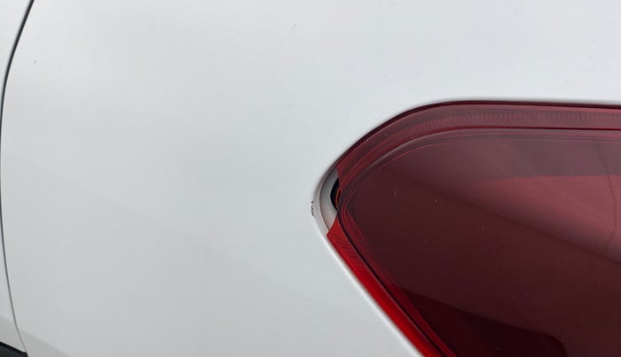 2021 Renault Kwid RXT 1.0 (O), Petrol, Manual, 26,757 km, Left tail light - Minor damage