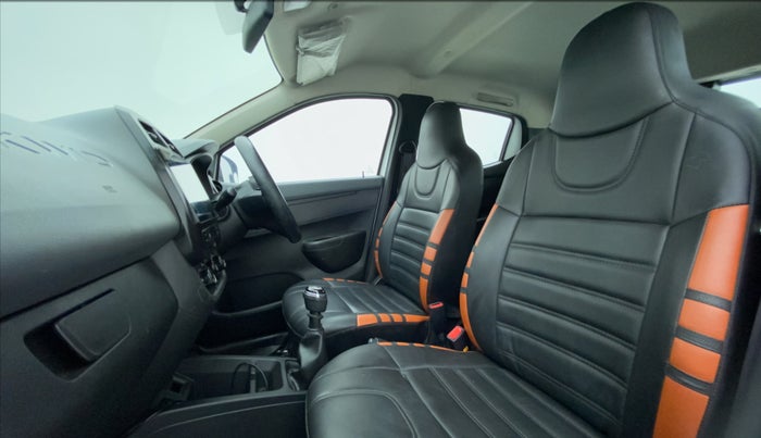 2021 Renault Kwid RXT 1.0 (O), Petrol, Manual, 26,757 km, Right Side Front Door Cabin