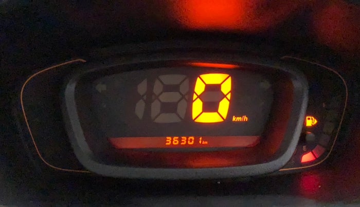 2017 Renault Kwid RXT 0.8, Petrol, Manual, 36,301 km, Odometer Image