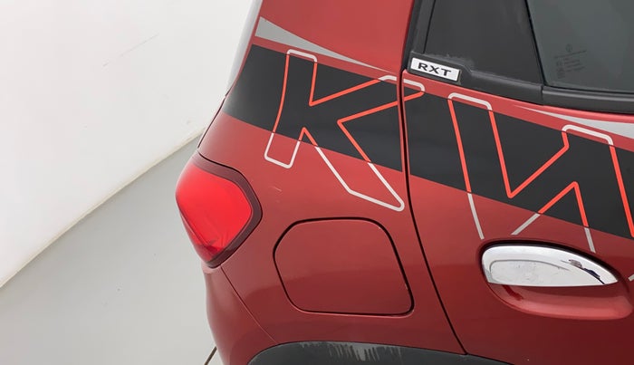 2017 Renault Kwid RXT 0.8, Petrol, Manual, 36,301 km, Right quarter panel - Graphic sticker