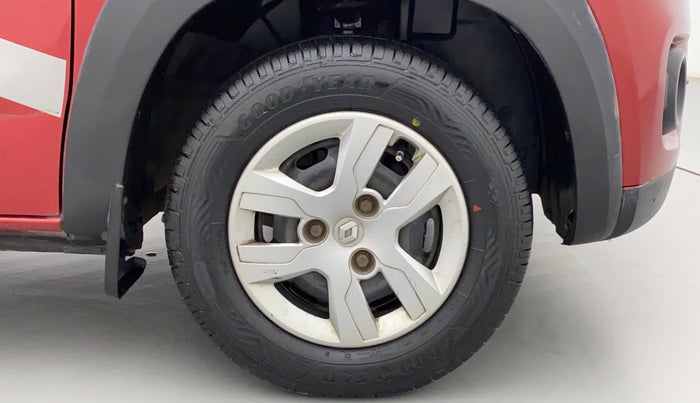 2017 Renault Kwid RXT 0.8, Petrol, Manual, 36,301 km, Right Front Wheel