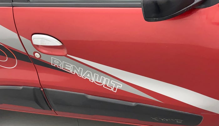 2017 Renault Kwid RXT 0.8, Petrol, Manual, 36,301 km, Driver-side door - Slightly dented