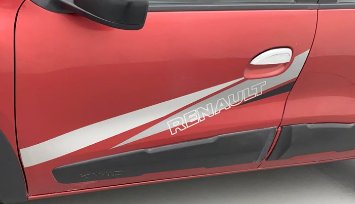 2017 Renault Kwid RXT 0.8, Petrol, Manual, 36,301 km, Front passenger door - Slightly dented