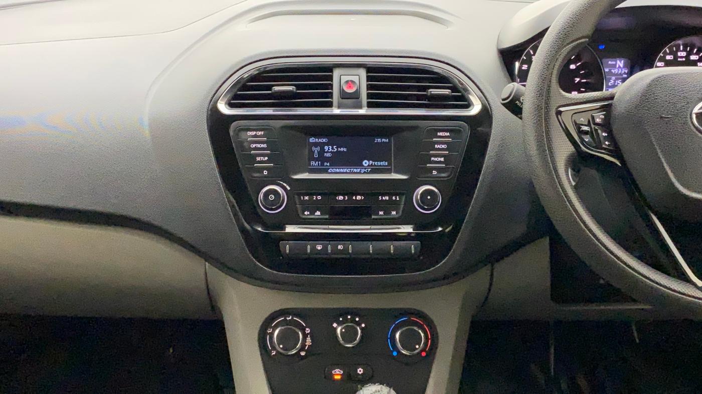 2018 Tata Tiago XZA PETROL, Petrol, Automatic, 49,334 km, Air Conditioner