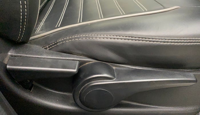 2018 Tata Tiago XZA PETROL, Petrol, Automatic, 49,334 km, Driver Side Adjustment Panel