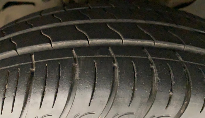 2018 Tata Tiago XZA PETROL, Petrol, Automatic, 49,334 km, Left Front Tyre Tread