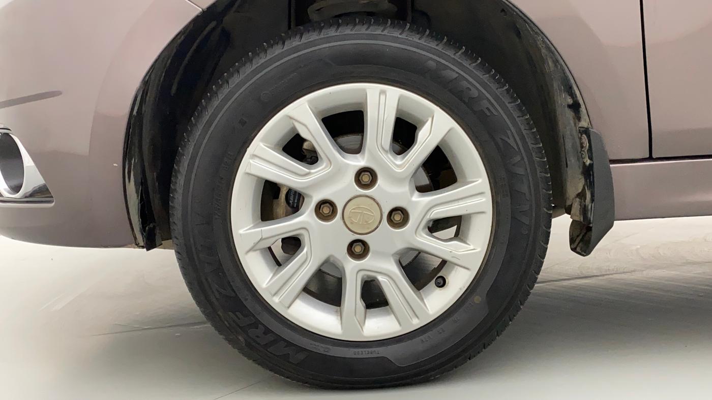 2018 Tata Tiago XZA PETROL, Petrol, Automatic, 49,334 km, Left Front Wheel
