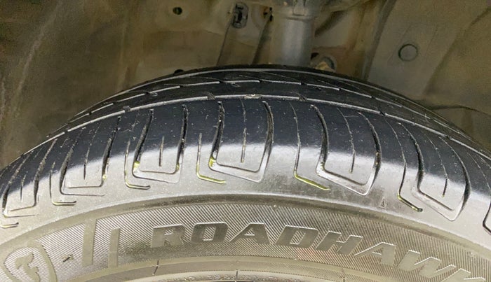 2020 Honda Amaze 1.2L I-VTEC S, Petrol, Manual, 83,828 km, Right Front Tyre Tread