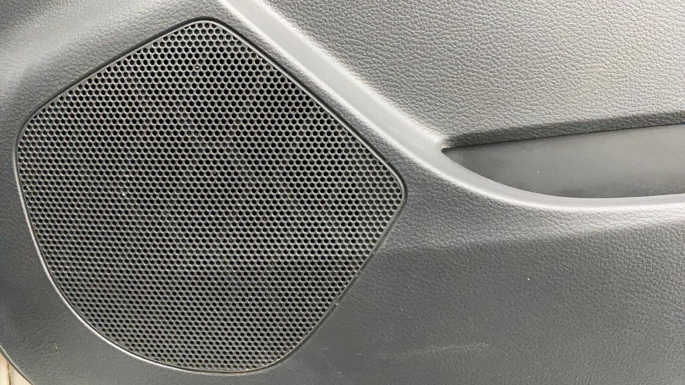 2016 Maruti Alto K10 VXI P, Petrol, Manual, 15,578 km, Speaker