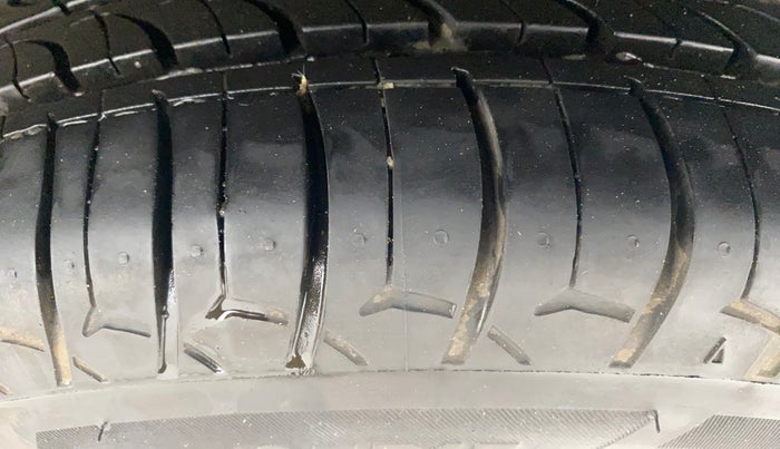 2018 Maruti IGNIS DELTA 1.2 AMT, Petrol, Automatic, 77,853 km, Left Rear Tyre Tread