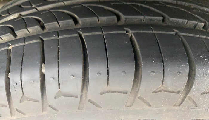 2018 Maruti IGNIS DELTA 1.2 AMT, Petrol, Automatic, 77,853 km, Right Rear Tyre Tread