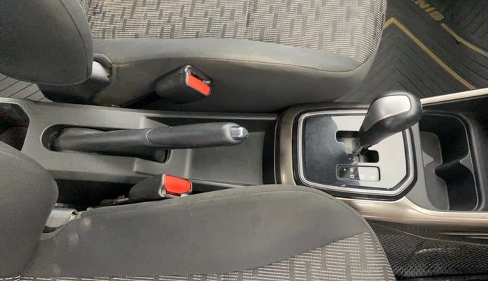 2018 Maruti IGNIS DELTA 1.2 AMT, Petrol, Automatic, 77,853 km, Gear Lever