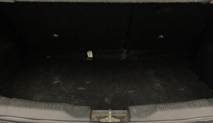 2018 Maruti IGNIS DELTA 1.2 AMT, Petrol, Automatic, 77,853 km, Boot Inside