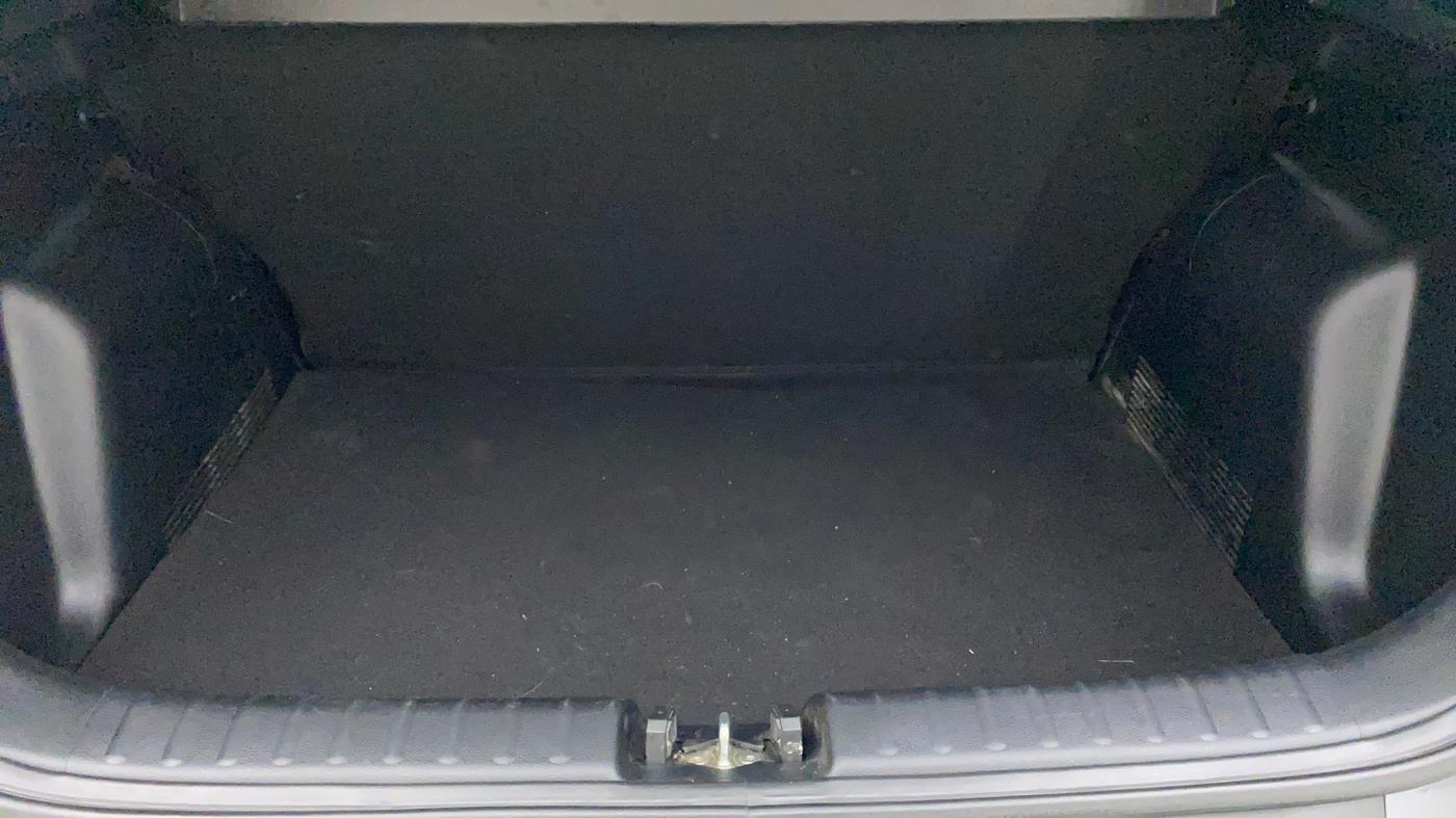 2021 KIA SONET HTK PLUS 1.2, Petrol, Manual, 26,649 km, Boot Inside