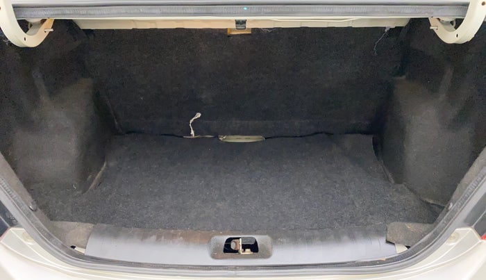 2012 Maruti Swift Dzire VXI, Petrol, Manual, 64,687 km, Boot Inside