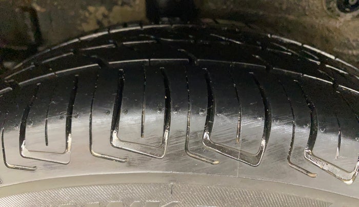 2018 Maruti Celerio ZXI, Petrol, Manual, 44,570 km, Right Rear Tyre Tread