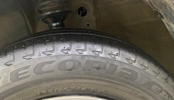 2022 Maruti Celerio VXI CNG, CNG, Manual, 96,031 km, Left Front Tyre Tread