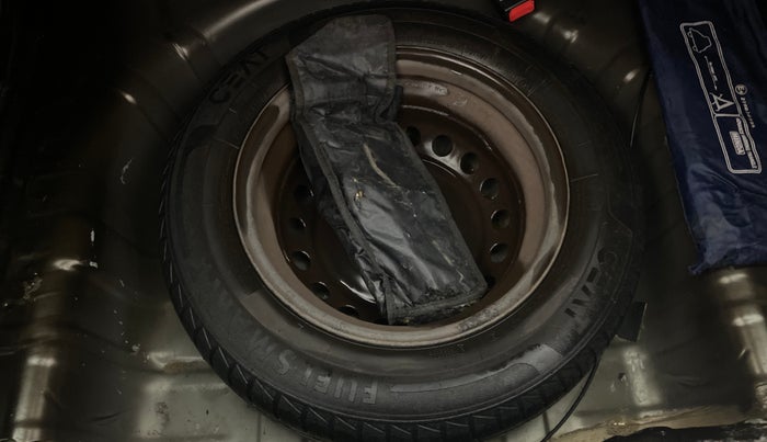 2019 Renault Kwid RXT 1.0 AMT (O), Petrol, Automatic, 18,389 km, Spare Tyre